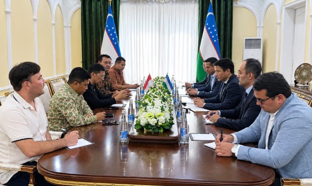 Talks on Uzbekistan tourism, hotels, and connectivity